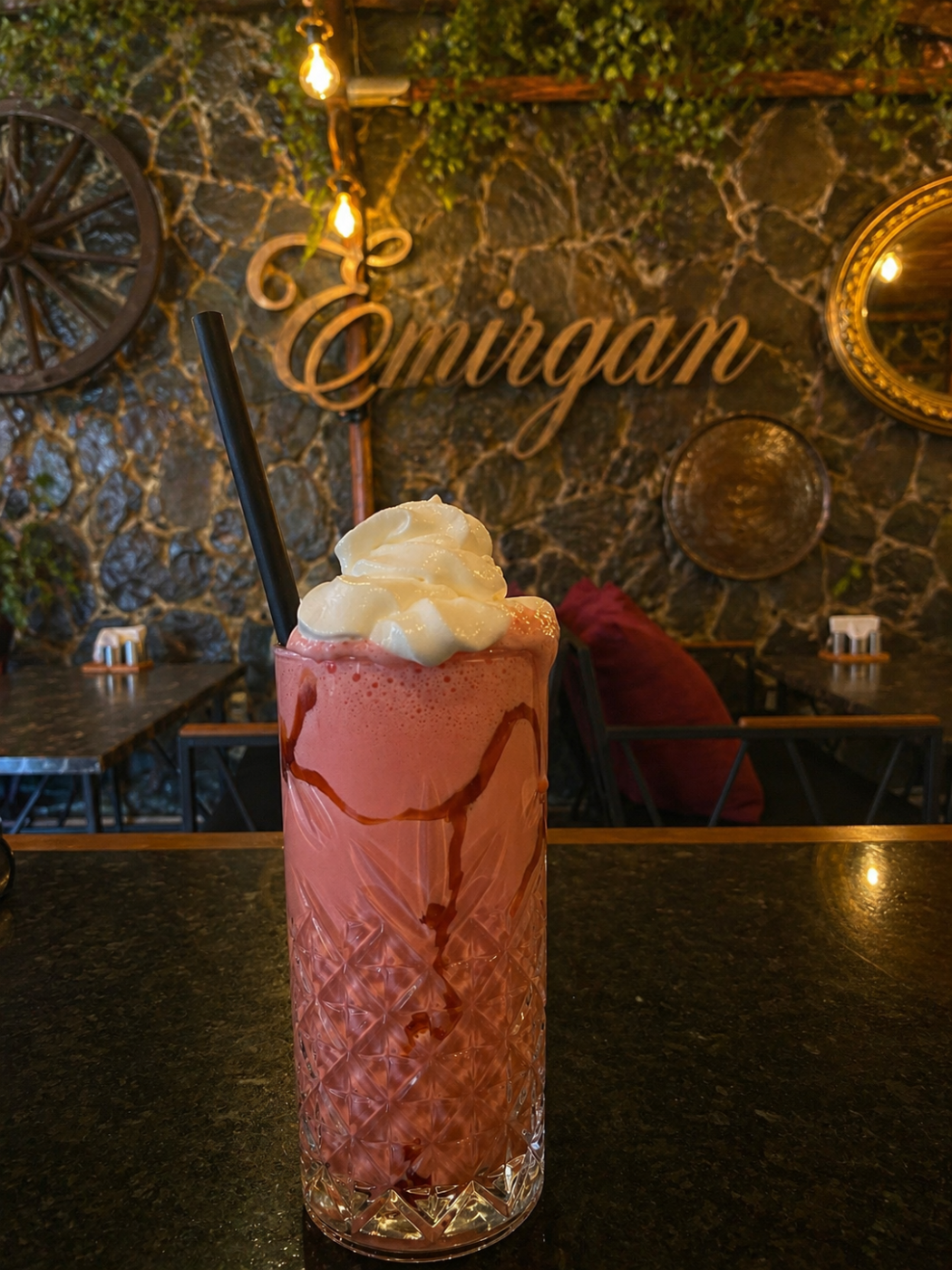 Çilekli Milkshake